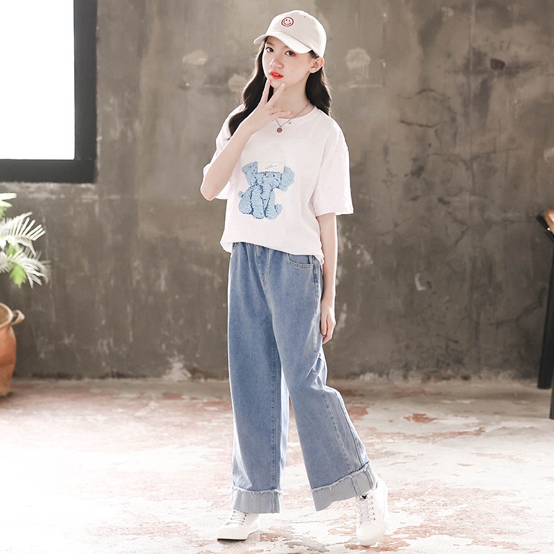 Set Đồ Thể Thao Mùa Hè 2 Món Gồm Áo Thun Tay Cộc + Quần Denim Thời Trang Hàn Quốc Cho Bé Gái 2022 Mới