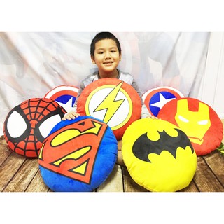 Gối tròn Superhero Logo