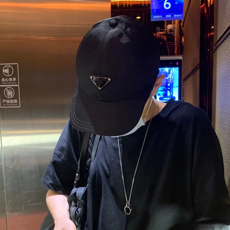 Mũ lưỡi trai in Logo Prada phong cách Unisex hợp thời trang