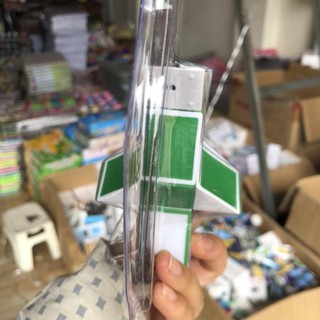 1 chiếc rubic dài loại to cực trơn