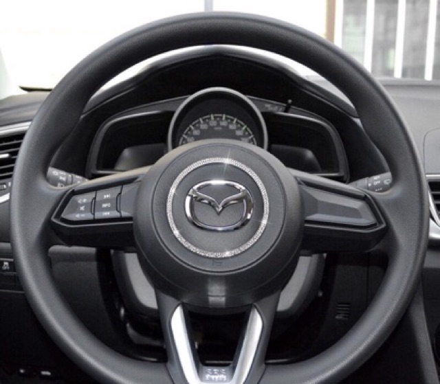 ốp vòng tròn đá vô lăng cho xe mazda3 6 CX5