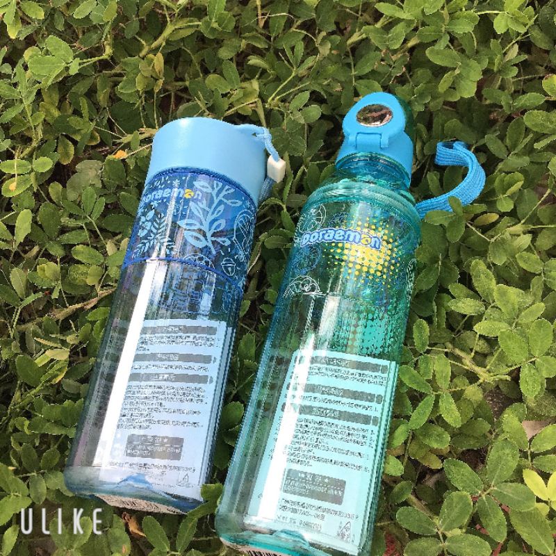 Bình nước cho bé Barbie và Đoremon nhựa an toàn mang đi học