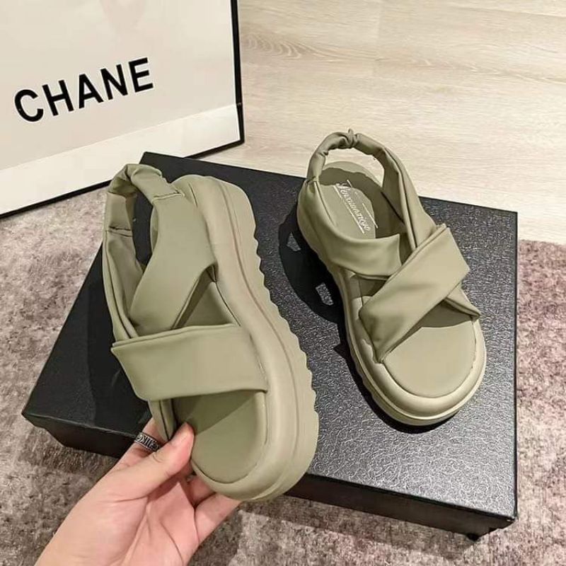 Sandal quai da chéo xoắn chun sau QC loại 1 Xăng đan đế răng cưa 5cm