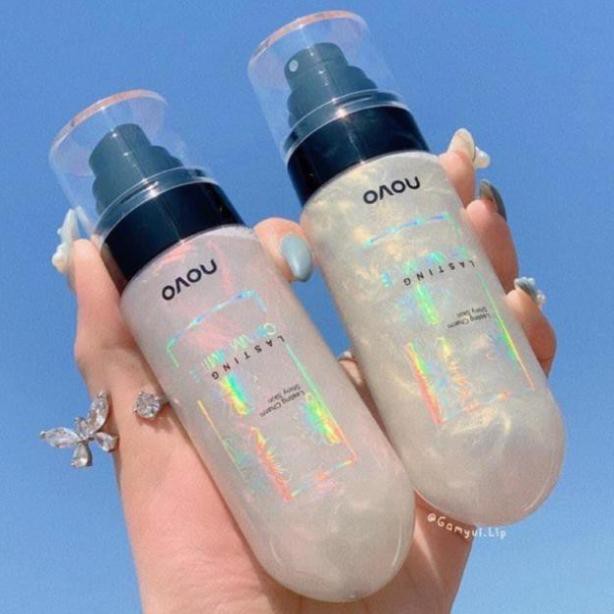 Xịt khoáng khoá trang điểm nhũ Novo | BigBuy360 - bigbuy360.vn