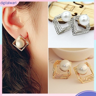 Đôi bông tai họa tiết nhiều hình thoi đính ngọc trai thanh lịch cho nữ