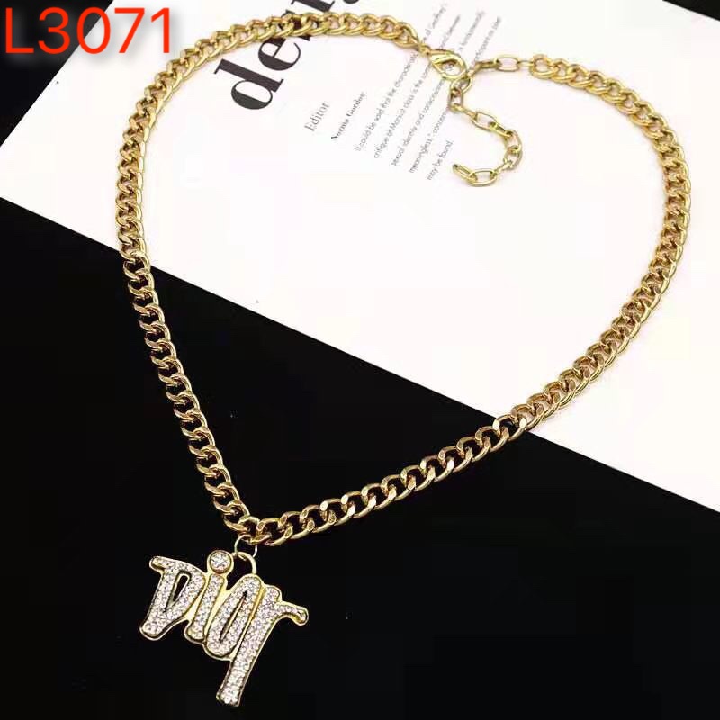 Vòng cổ titan thương hiệu dây xích mạ vàng mặt chữ đính đá VCH23