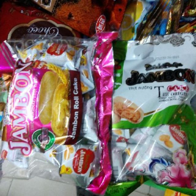 Bánh Jambon thịt nướng Thanh Hương 400g. Xuất xứ : Việt Nam. HSD : 2022