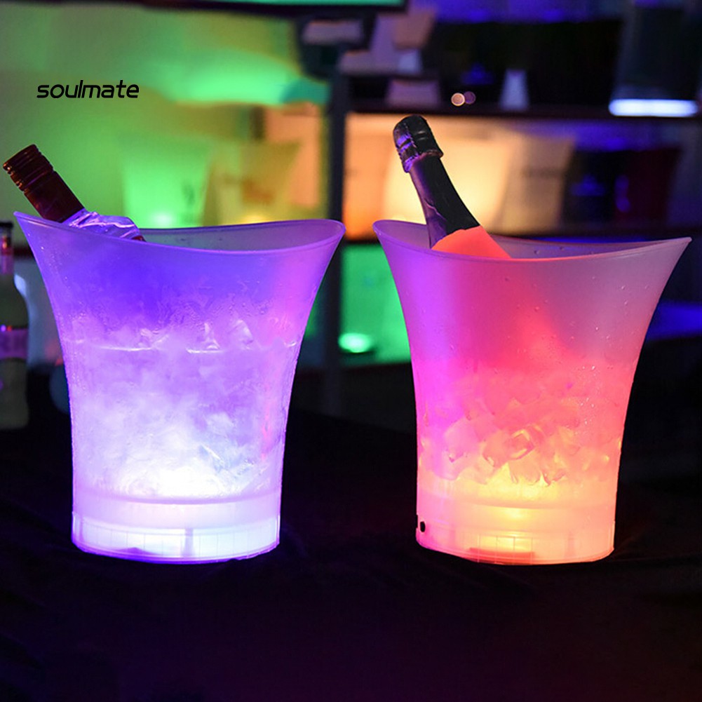 Xô Đá Giữ Lạnh Bia Rượu Champagne Có Đèn LED Nhiều Màu 5L