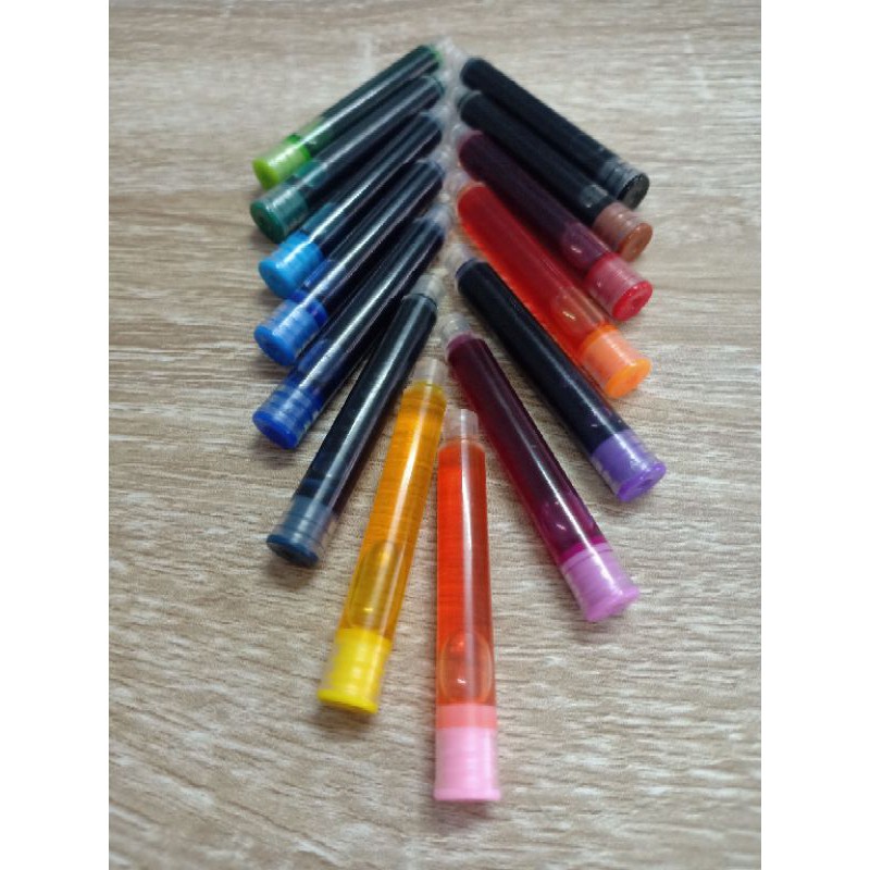 Ống mực nhiều màu dành cho bút máy