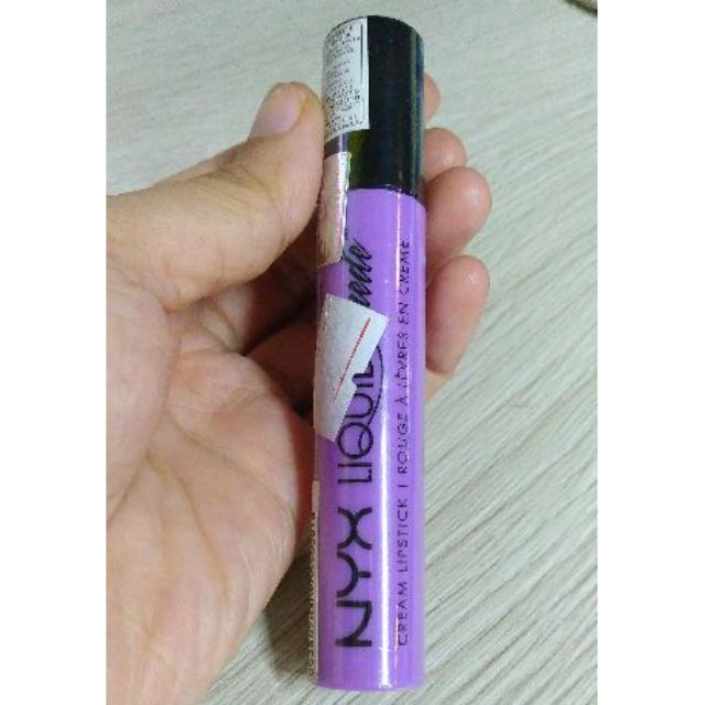 Son kem lì NYX liquid 06