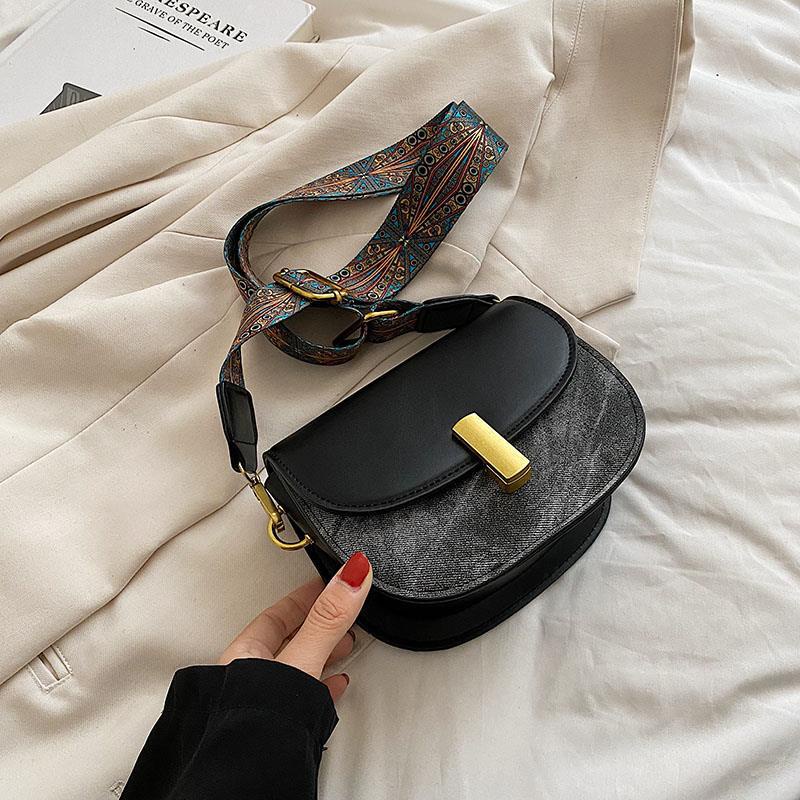 Túi Đeo Chéo Vai Thiết Kế Hình Yên Ngựa Joker Mẫu Mới 2022 Thời Trang Thu Đông Cho Nữ