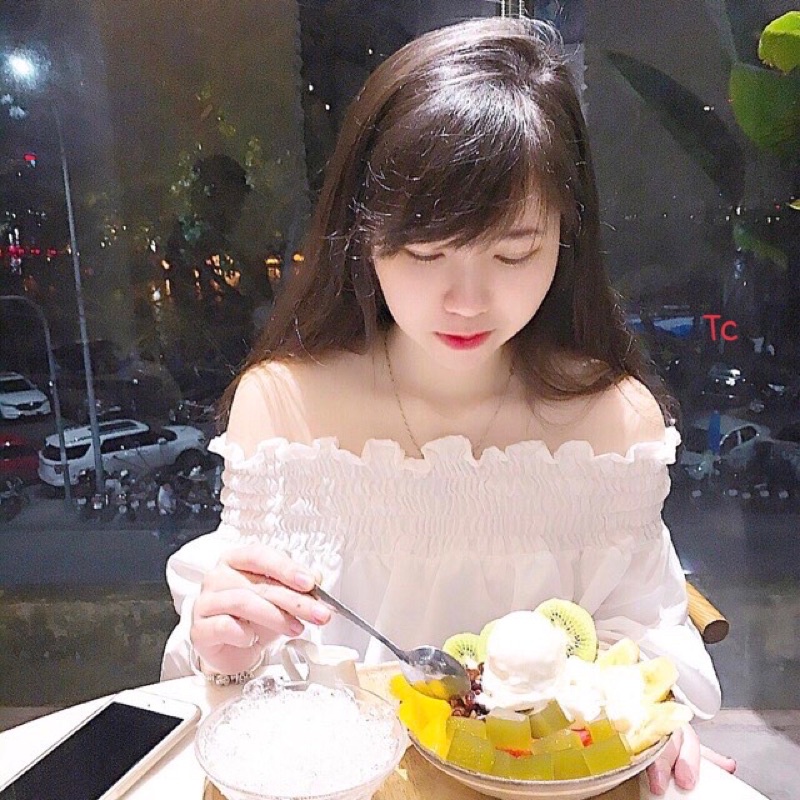 Áo trễ vai nơ lưng chun ngực 2 màu đen trắng cực tiểu thư áo bệt vai