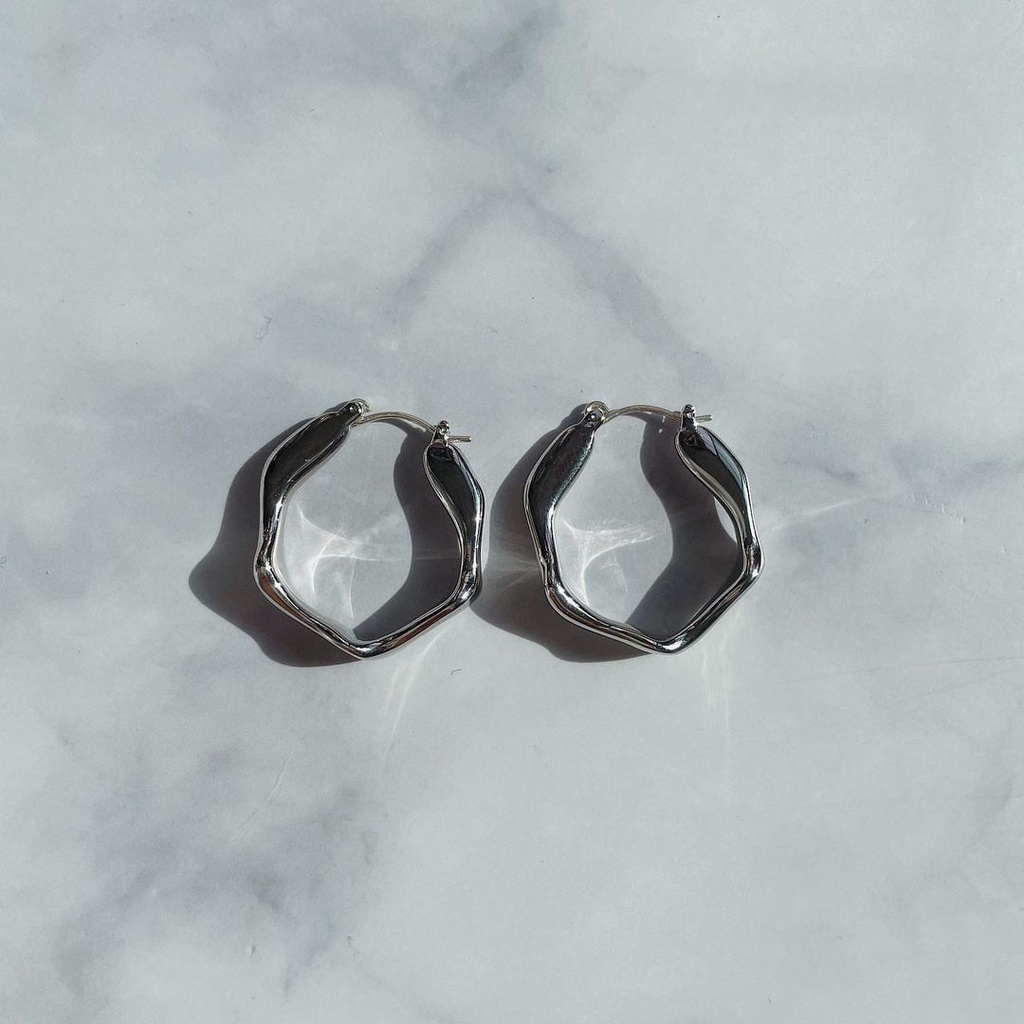 CHÍNH HÃNG KHUYÊN TAI FREYA JUSTLOVER SUGA BTS