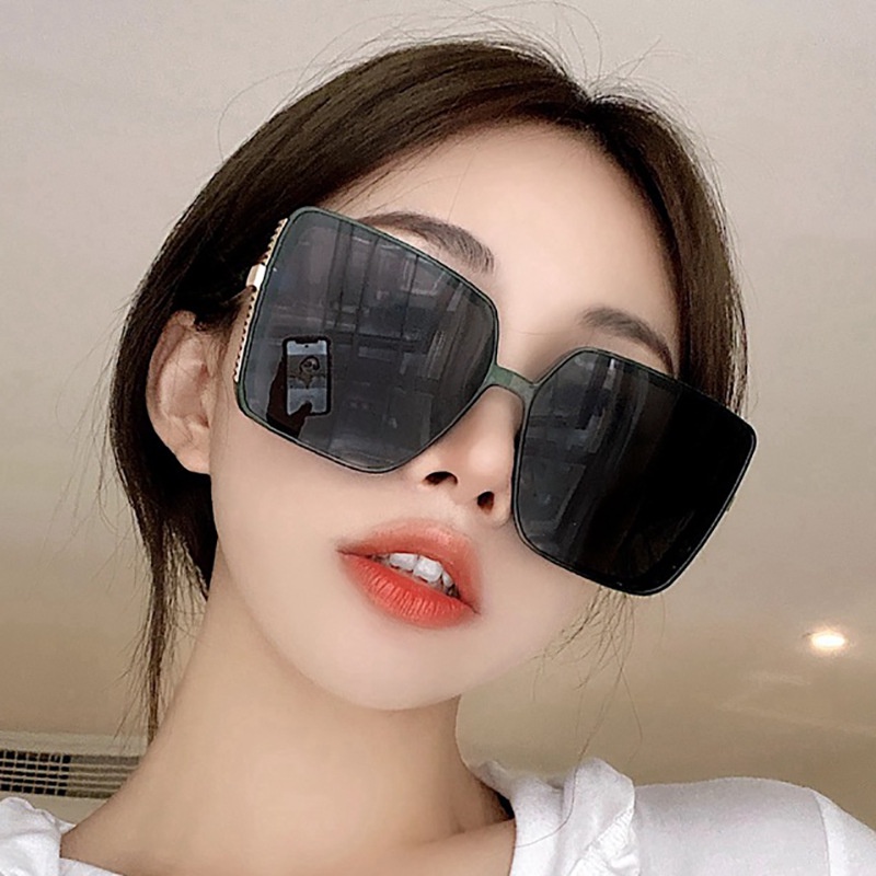 Kính Mát Chống Tia UV400 Nhiều Màu Sắc Thời Trang Cho Nam Nữ