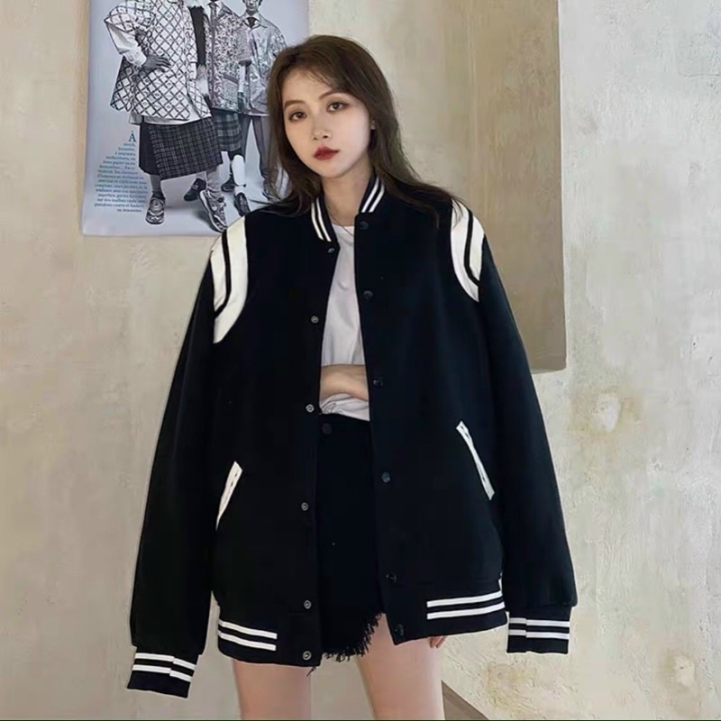 Áo Khoát Bomber Đen Nam Nữ Chất Nỉ Phối Viền Trắng Cực Chất, Áo Nỉ Unisex Gài Nút Phong Cách Cá Tính