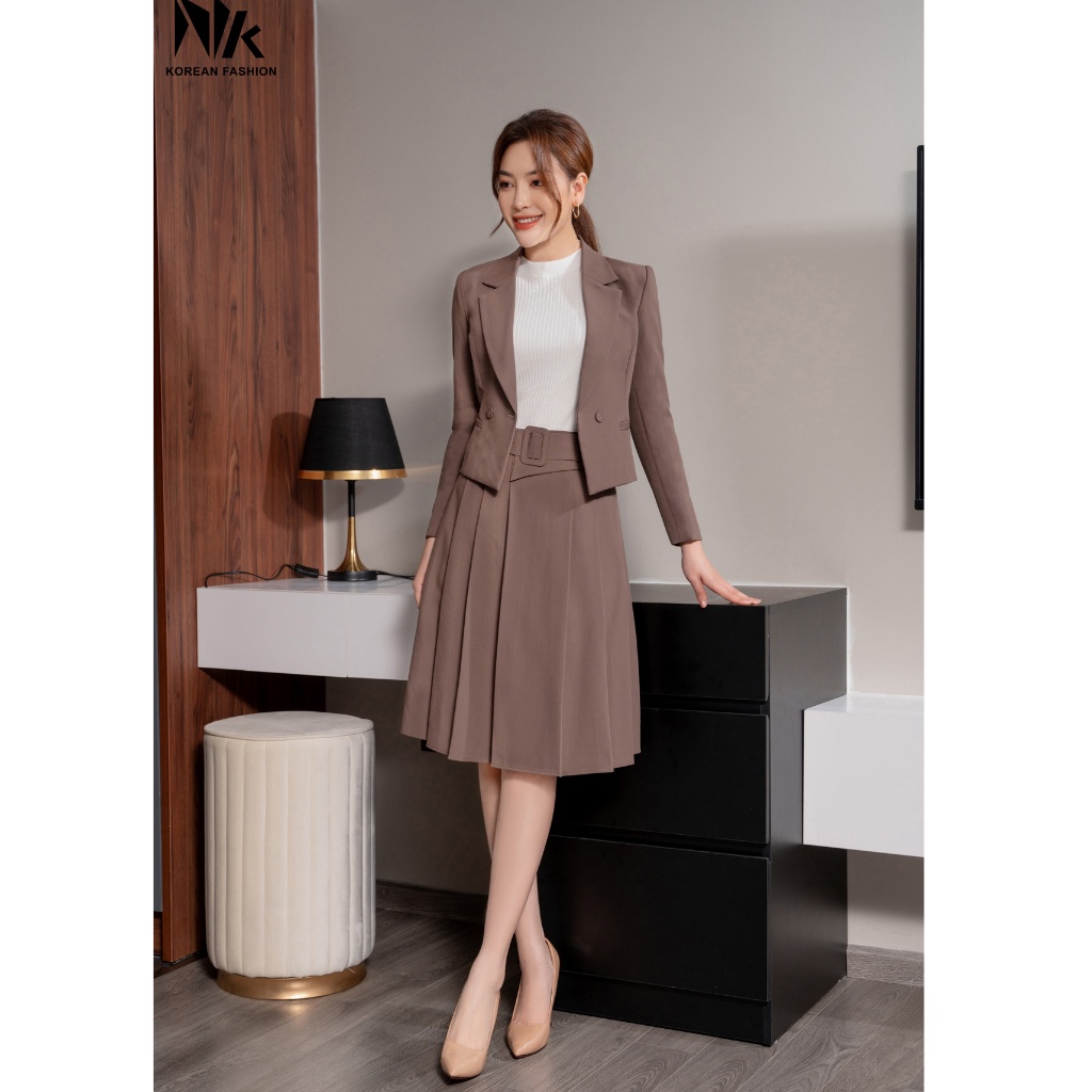 Bộ Vest Nữ Công Sở NK Fashion Tay Dài Kết Hợp Chân Váy Xòe Xếp Ly, Chất Liệu Hàn Cao Cấp NKFBD2108015