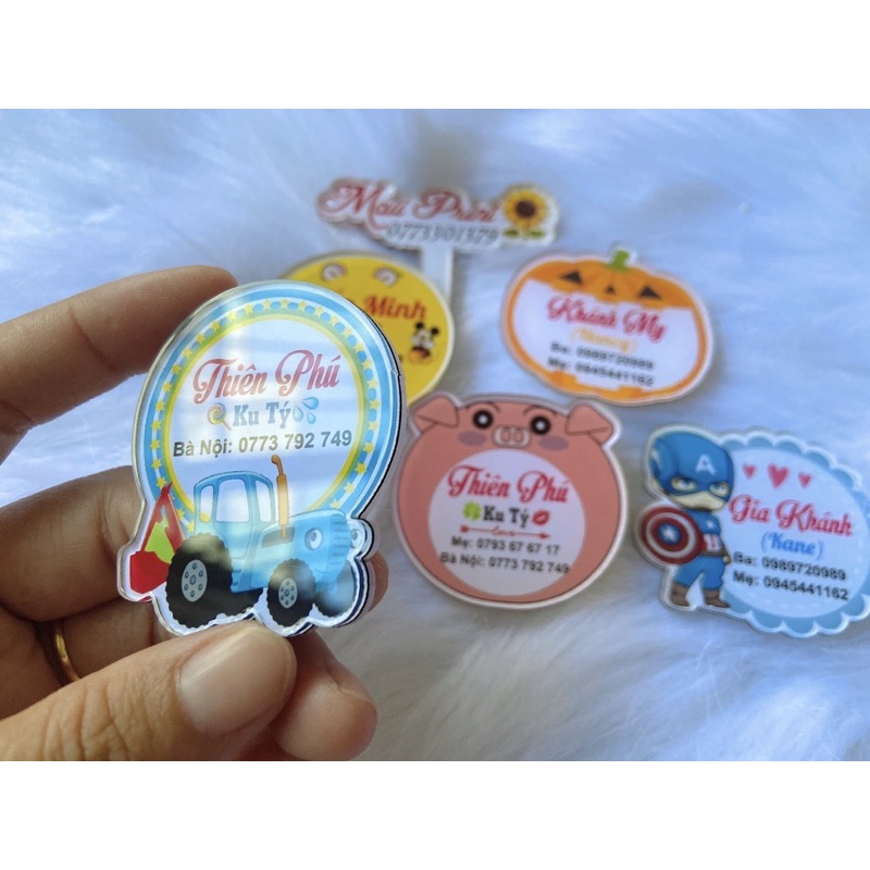 HUY HIỆU MICA GHIM CÀI BALO CHO BÉ