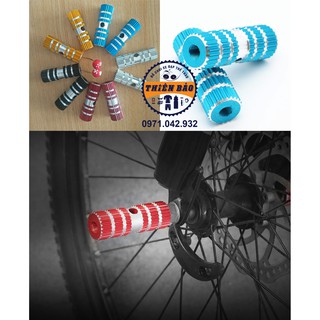 Để chân sau xe đạp đồ gác chân xe đạp bằng nhôm lắp vừa mọi loại xe - Giá 1 bộ