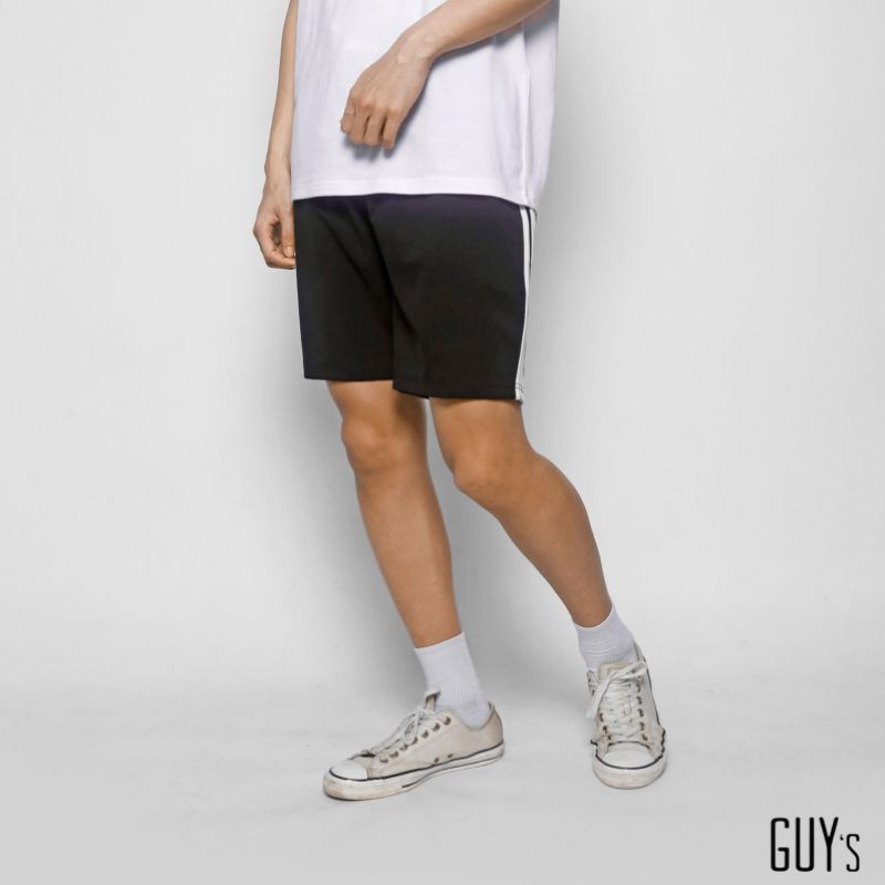 Quần D-Stripe Shorts GUY's Closet, Chất liệu thun lạnh co dãn, Kẻ 3 sọc, Màu đen