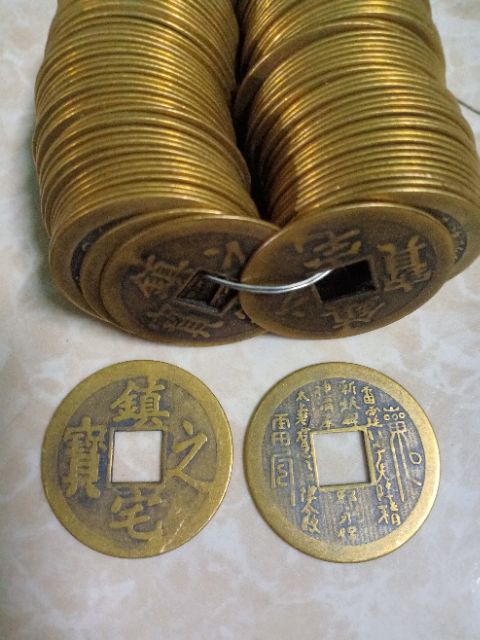 Đồng tiền xu cổ . 4cm MAY MẮN | BigBuy360 - bigbuy360.vn