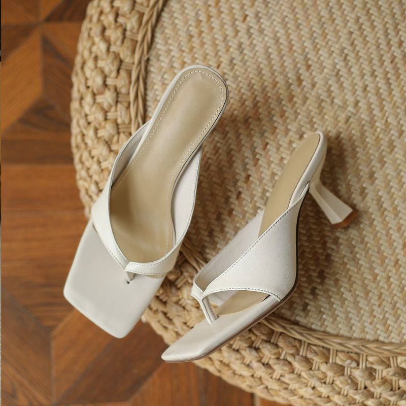 Guốc cao gót nữ gót nhọn 5 cm mã GO04