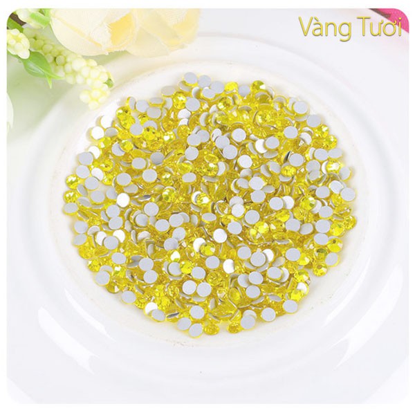 Đá Pha Lê Trang Trí 4mm - 100 viên - Phụ Kiện Trang Trí Điện Thoại