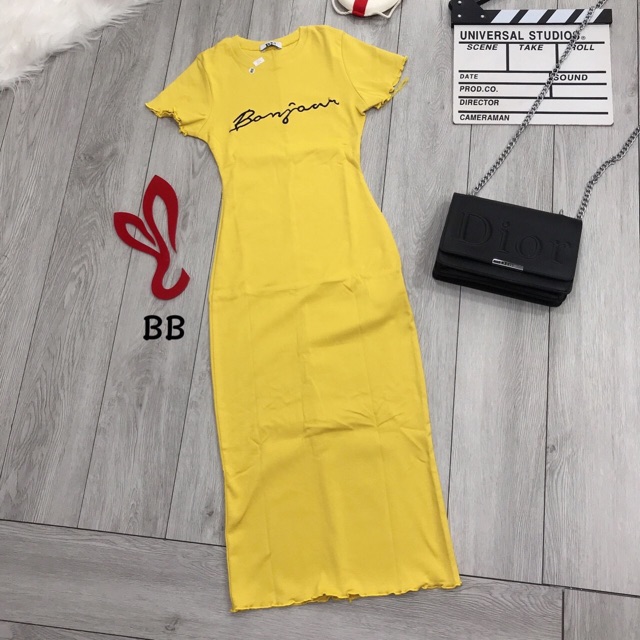 Đầm ôm body thun thêu chữ | BigBuy360 - bigbuy360.vn