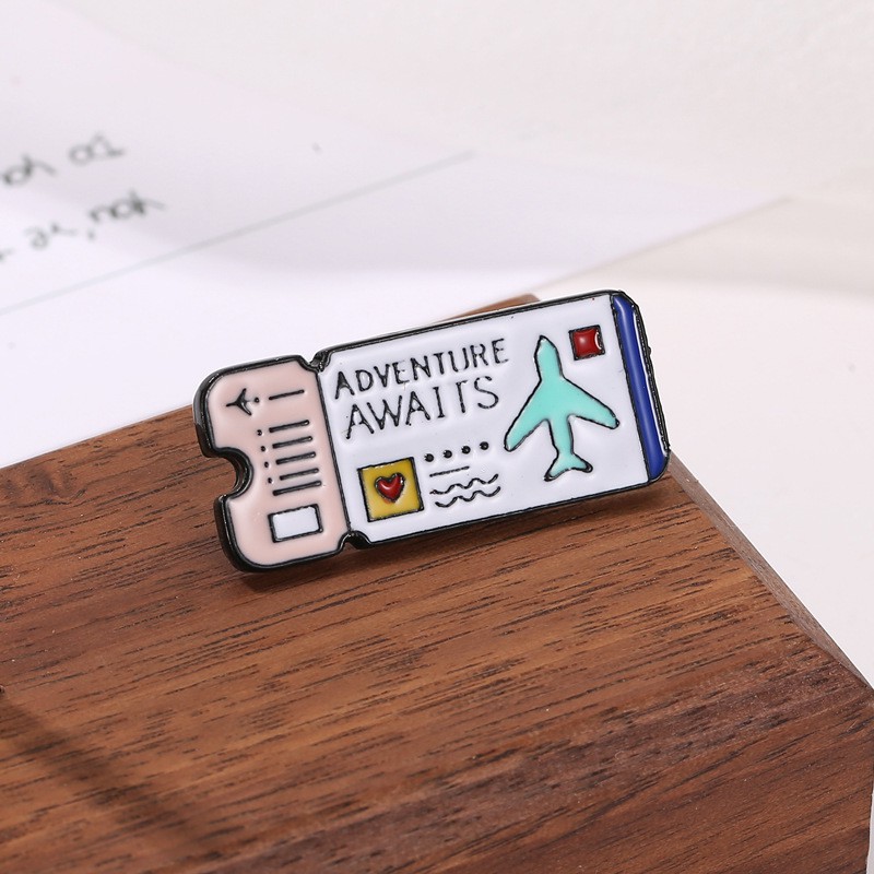 Ghim Cài Áo Hình Vé Máy Bay Thiết Kế Độc Đáo