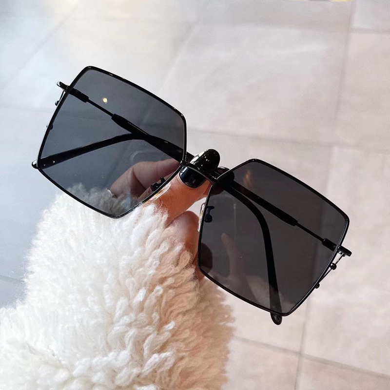 Kính Mát Gọng Kim Loại Tròng Vuông Màu Gradient Thời Trang Cho Nữ