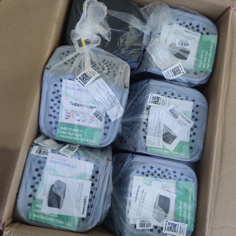 Dụng Cụ Trữ Hành Tỏi Tupperware