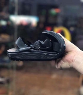 Dép Dr.Martens Banfourl