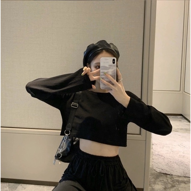 Áo crotop nữ dài tay form rộng trơn basic dưới 60kg