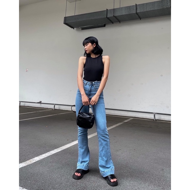 Loe lai viền nhạt dài (Ảnh shop chụp)