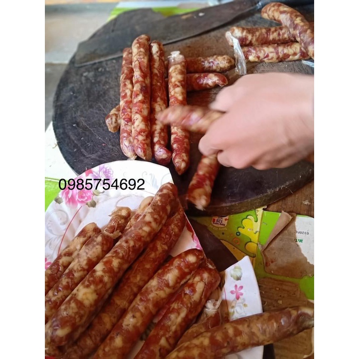 Nạp xưởng hun khói chuẩn vị Tây Bắc hút chân không sạch sẽ đảm bảo không chất bảo quản