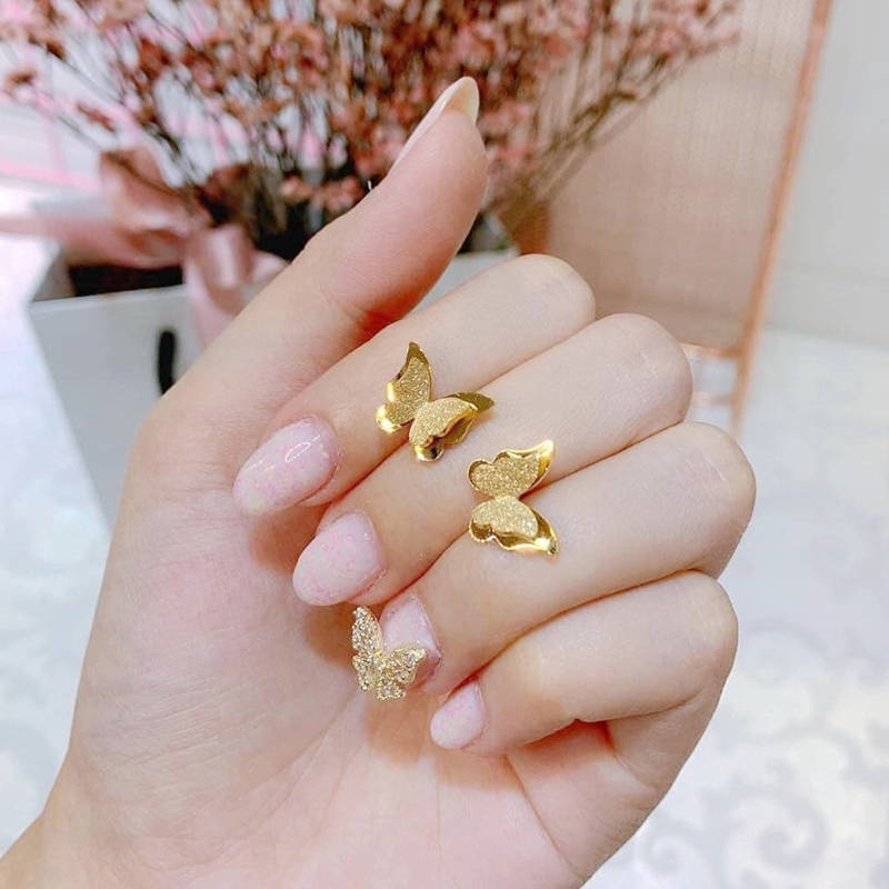 Bông tai titan không gỉ mạ vàng 18k hoa tai titan hình bướm ánh kim sa lấp lánh xinh xắn thời trang