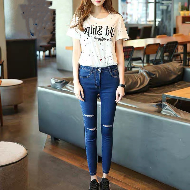 Quần jean dài xanh đậm rách ngang 3 đường co dãn mạnh, lưng cao