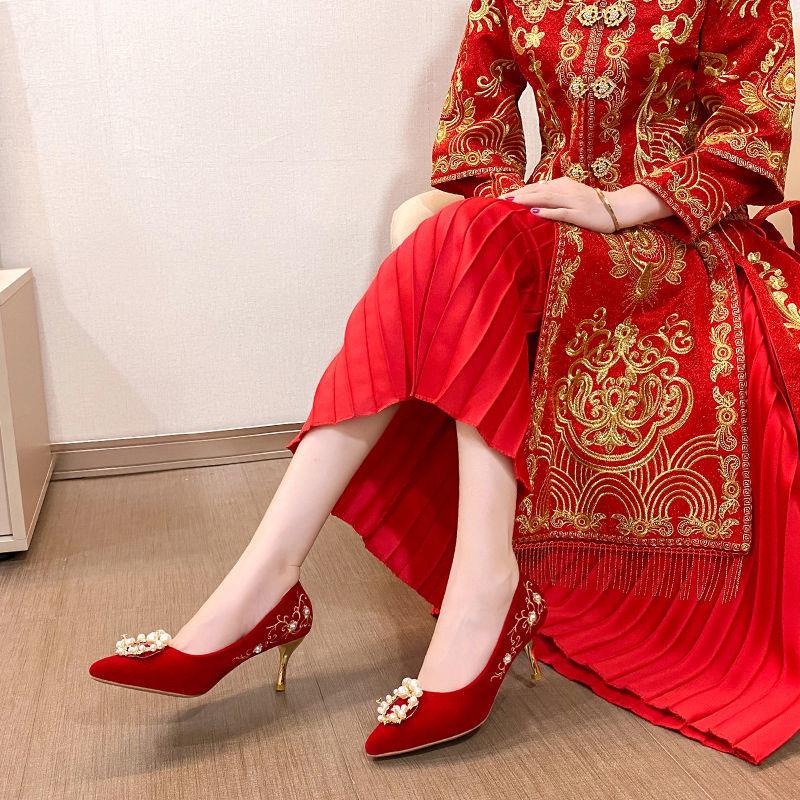 Giày Cưới Cao Gót Hai Cách Mang Màu Đỏ Rượu Vang Phong Cách Trung Hoa Mới Cho Cô Dâu