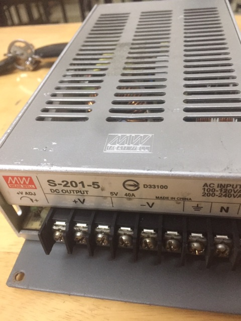 Nguồn MW s-201-5.   5v/40a