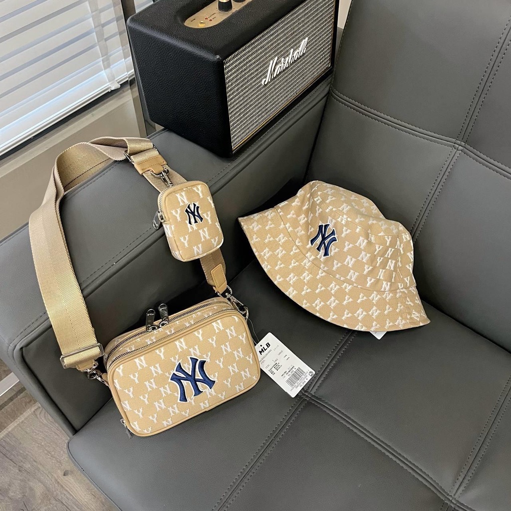 ✅  Túi MLB Monogram Jacquard Mini Crossbody Bag New York Yankees - Beige  | SL CÒN ÍT