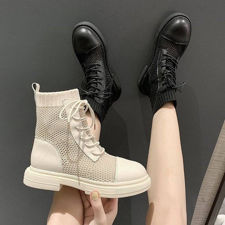 giày Martin boots lưới thoáng khí của phụ nữ 2021 mùa xuân và hè mới màu đỏ cao cổ mỏng đế bệt kiểu La Mã