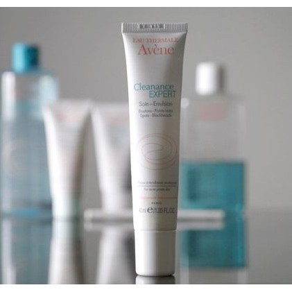 Kem dưỡng cho da mụn Avene Cleanance Expert Soin Emulsion 40ml Pháp