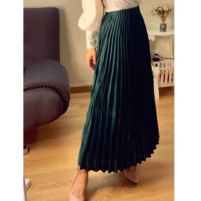 (sẳn) chân váy màu xanh rêu đậm (pleated skirt) | BigBuy360 - bigbuy360.vn