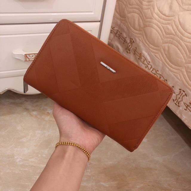 Ví cầm tay thời trang