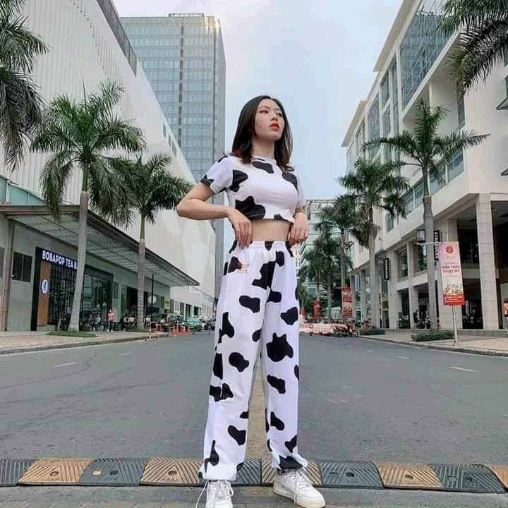 Áo Croptop Bò Sữa dáng rộng phong cách Ulzzang hottrend