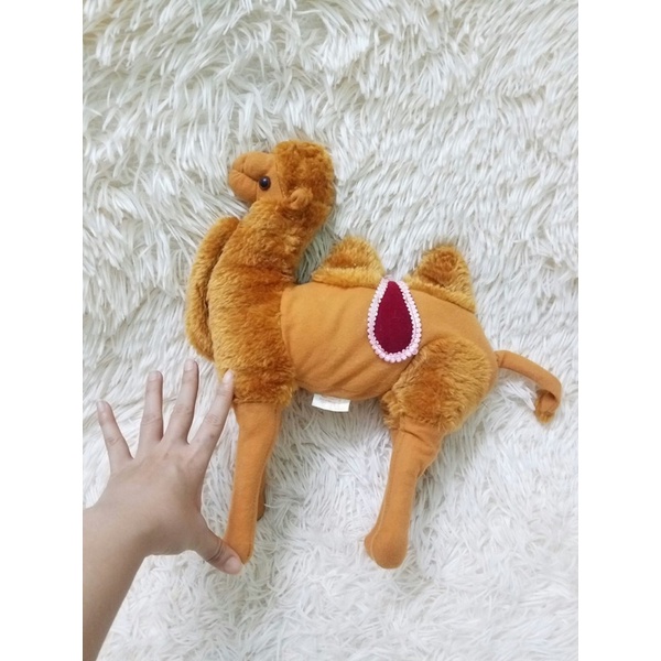 Gấu bông con lạc đà giống như thật