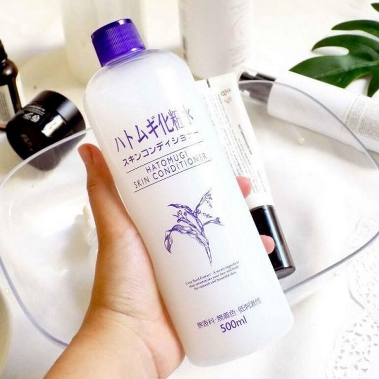 Nước Hoa Hồng Ý Dĩ Naturie Skin Conditioner Nhật Bản 500ml