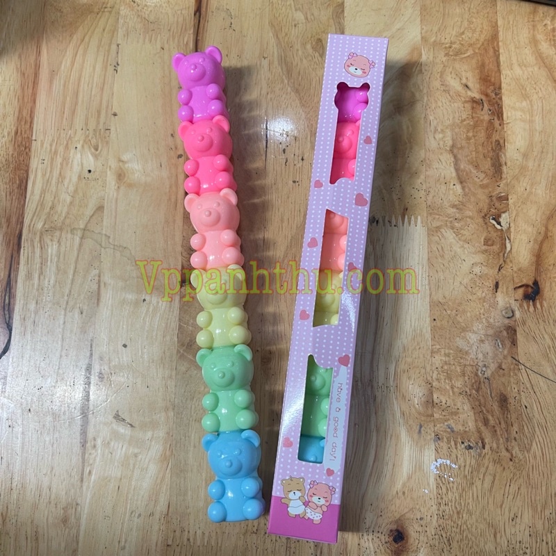 BÚT MÀU DẠ QUANG KHÚC