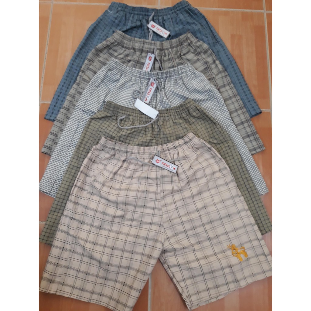 Quần đùi nam mặc ở nhà