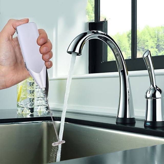 Máy đánh trứng cầm tay tiện dụng