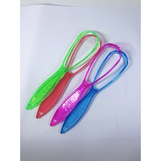Que cạo lưỡi dụng cụ làm sạch lưỡi